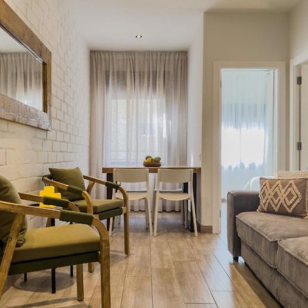 Novus Homes Barcelona Santa Eulalia L'Hospitalet de Llobregat Extérieur photo